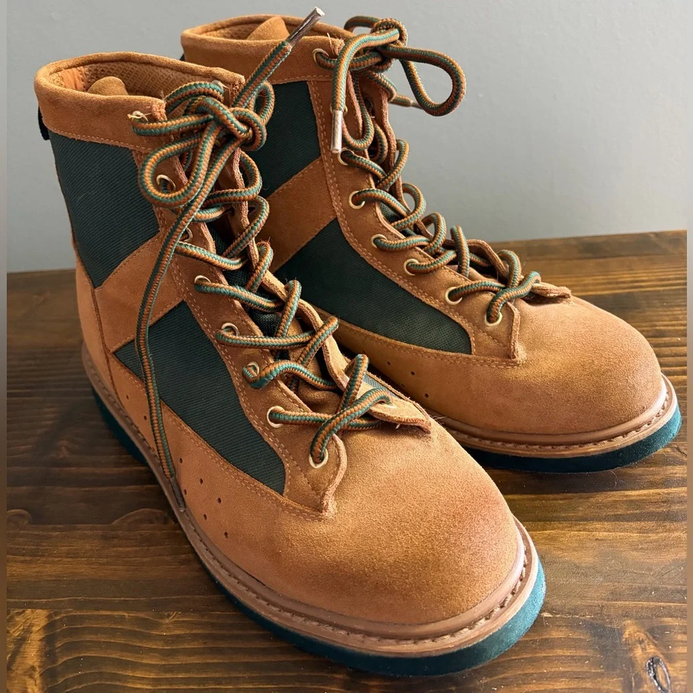 Hodgman Wadelite Wading Shoes Tan and Green Men's Boots Size 7